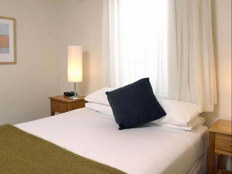 Soya On Davis Apartment Hotel Melbourne Exterior foto